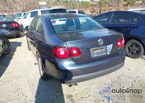 2010 Volkswagen Jetta S from USA, damaged, VIN 3VWJX7AJ2AM015269